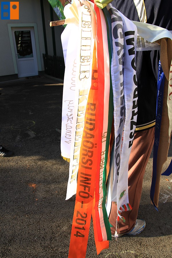 Kattintson, ha szeretné látni a többi képet!