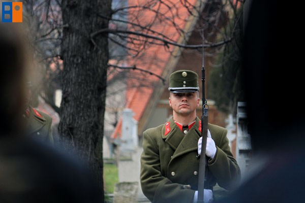 Kattintson, ha szeretné látni a többi képet!