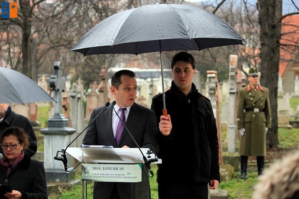 Kattintson, ha szeretné látni a többi képet!