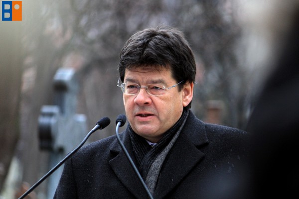 Kattintson, ha szeretné látni a többi képet!