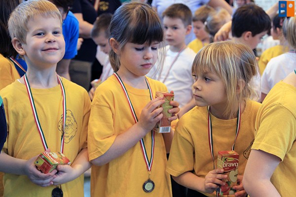 Kattintson, ha szeretné látni a többi képet!