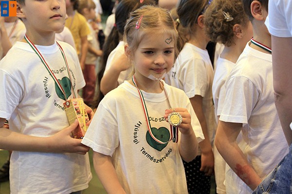 Kattintson, ha szeretné látni a többi képet!