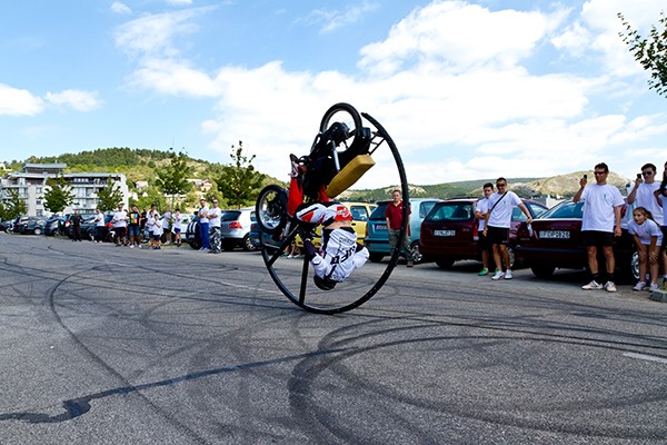 Kattintson, ha szeretné látni a többi képet!