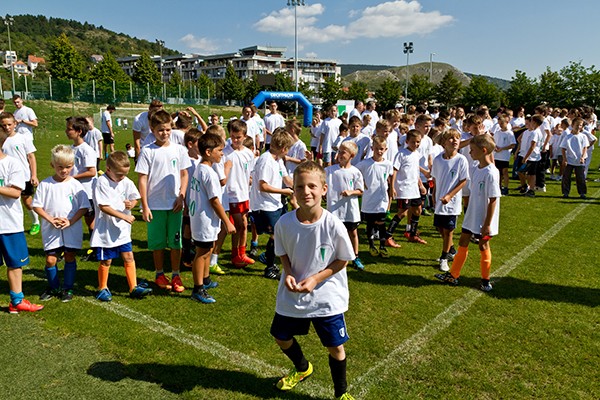 Kattintson, ha szeretné látni a többi képet!