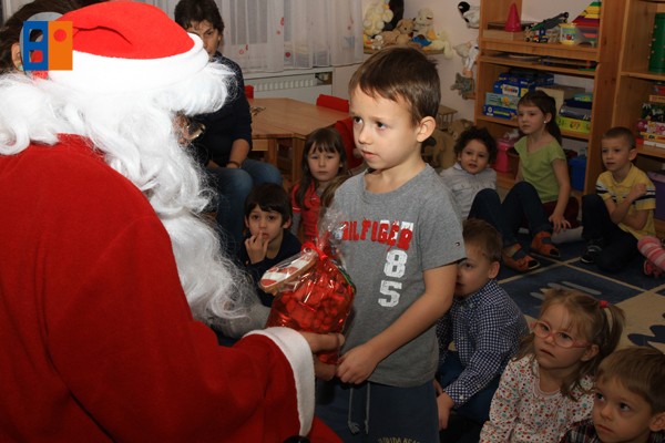 Kattintson, ha szeretné látni a többi képet!