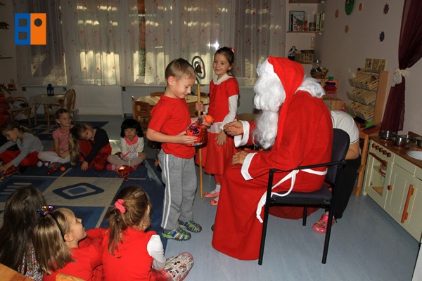 Kattintson, ha szeretné látni a többi képet!