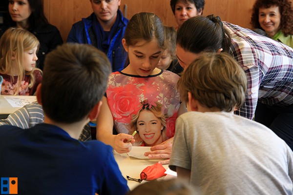 Kattintson, ha szeretné látni a többi képet!