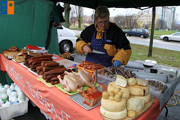 Kattintson, ha szeretné látni a többi képet!