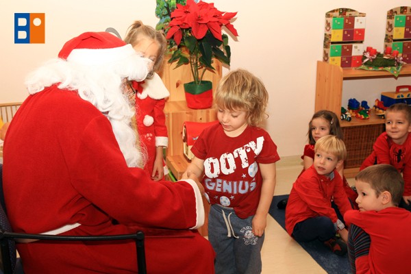 Kattintson, ha szeretné látni a többi képet!