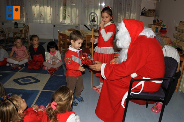 Kattintson, ha szeretné látni a többi képet!