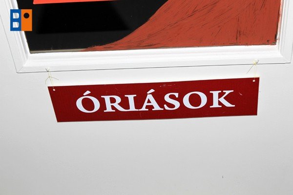 Kattintson, ha szeretné látni a többi képet!