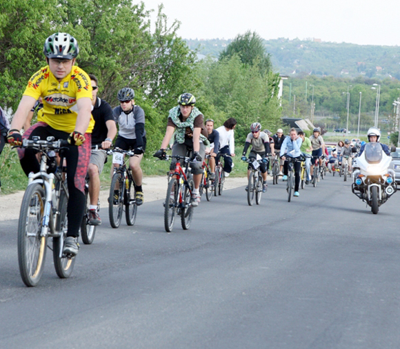 Budaörs-bicikli_kerékpáros_felvonulás