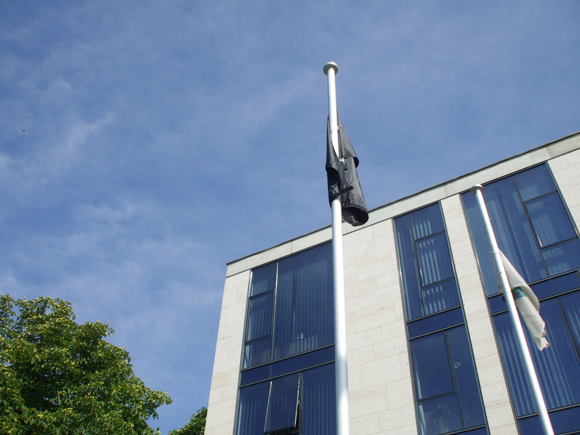 fekete_zaszlo_Budaors