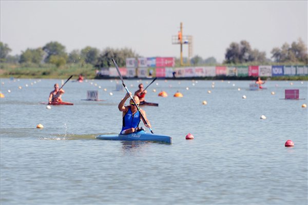 Kajak_kenu_vb2011_Szeged_edzesek