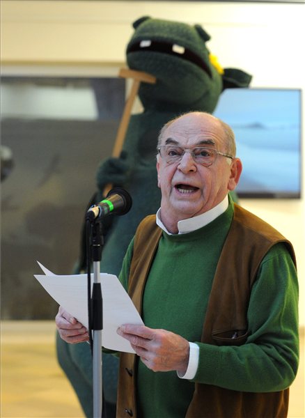 Bodrogi_Gyula_Susu_a_sarkany