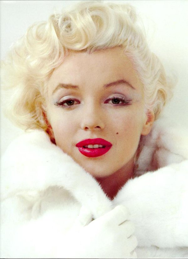 Marilyn_Monroe_01