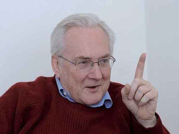 rona_peter_kozgazdasz