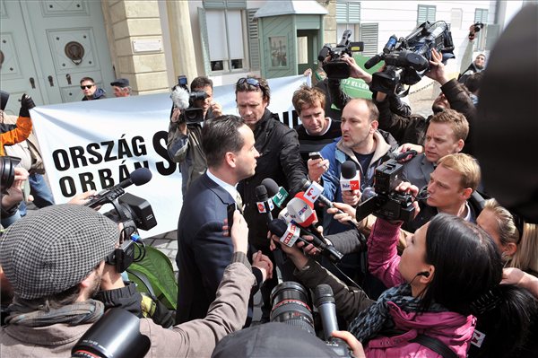 Kiss_Norbert_elnoki_hivatal_