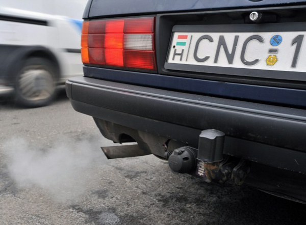 rendszam_auto_kozlekedes