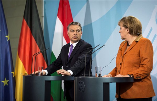 orban_viktor_Angela_Merkel_Berlin_2_2012okt