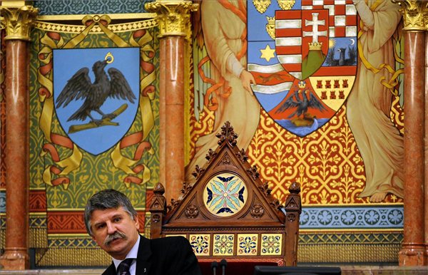 kover_laszlo_parlament