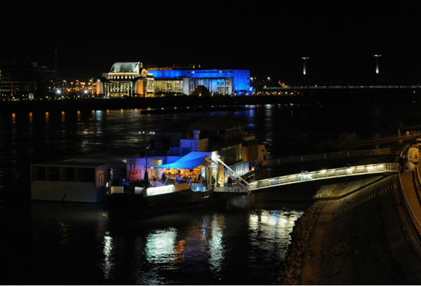 a38_hajo_budapest_nemzeti_szinhaz