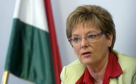 hoffmann_rozsa_oktatasi_allamtitkar