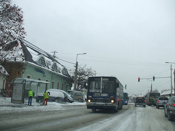 budaors_tel_havazas_bkv_240_busz_2013_0