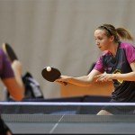 Madarász Dóra, a Budaörsi 2i játékosa (szemben) Póta Georgina, az SC-TTC Berlin Eastside játékosa (háttal) ellen játszik a női asztalitenisz Bajnokok Ligája elődöntőjének első mérkőzésén, a budaörsi sportcsarnokban 2013. február 1-jén. MTI Fotó: Bruzák Noémi