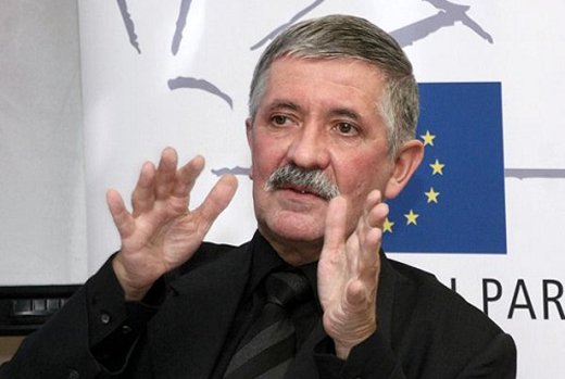 Tabajdi_Csaba_mszp_eu_kepv