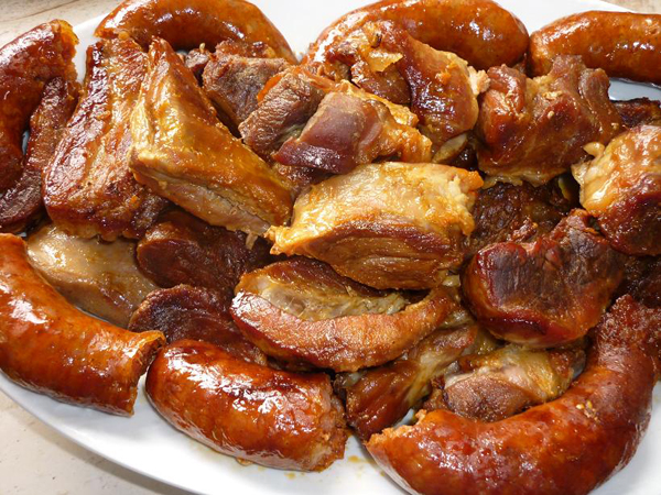 kolbasz_disznosagok_sult_hus_magyar_etel