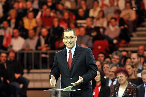 victor_ponta_bp_mszp_evertekelon_2013marc9