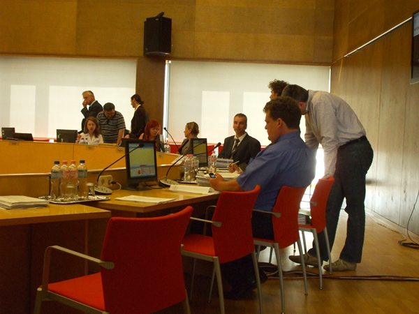 01_budaors_kepviselotestuleti_ules_2013majus15