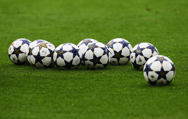 bl_futbal_labdarugas_foci_labda_001