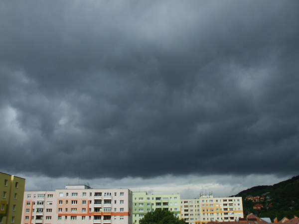 vihar_viharfelhok_budaors_lakotelep_eso_idojaras_02_2013jun