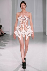 iris_van_herpen_3d_ruha_divat4_parizs
