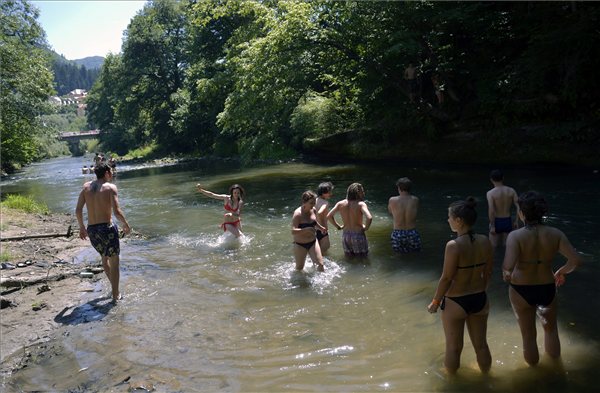 tusvanyos_2013_diaktabor1