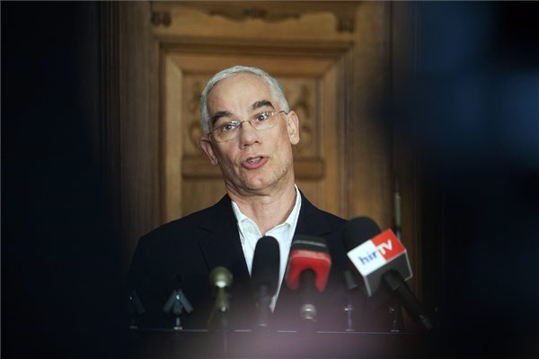 balog_zoltan_emberi_eroforr_min2013