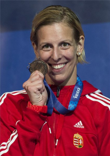 vivo_vb_bp_2013_szasz_emese_bronz