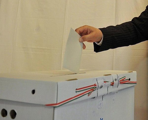 magyaro_fot_valasztas_2013