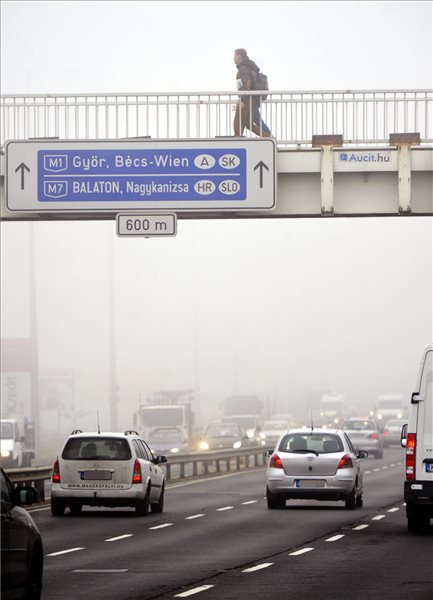 kod_kodos_ido_budaorsi_ut2_2013dec4