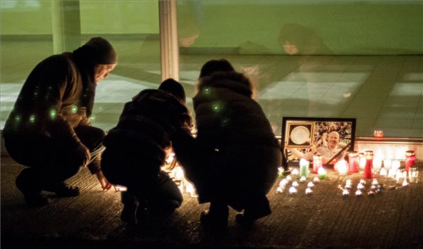 karl_erik_bohn_megemlek2_bp2014