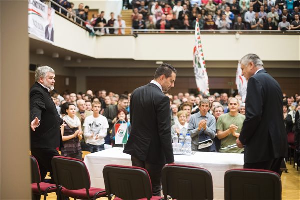 vona_gabor_jobbik_nyiregyhaza2_2014marc20
