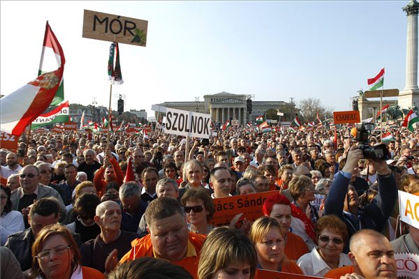 bekemenet_fidesz_kdnp_nagygyules_2014marc29