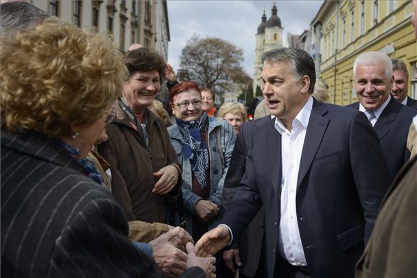 orban_v_nyiregyhaza_2014marc25