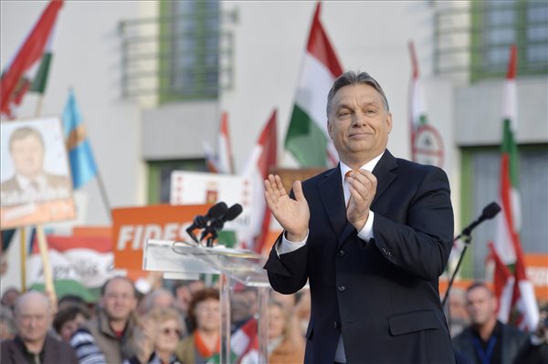 valasztas_2014apr2_orban_v_mezokovesd