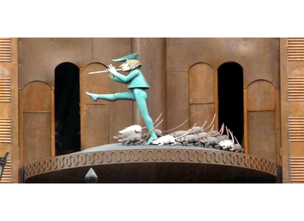 hamelin_ Hamelni_patkanyfogo_0