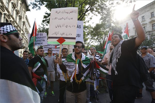 izrael_ellen_tuntettek_budapest2_2014jul16