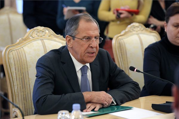 szergej_lavrov_oroszo_kulugymin_2014nov19