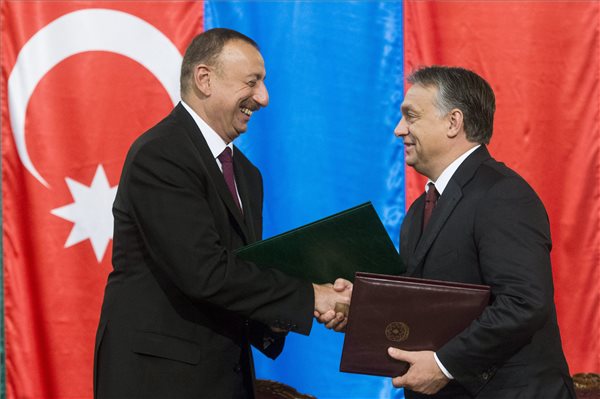 azeri_elnok_aliyev_orban_v_2014nov11